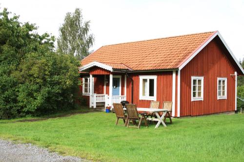 Nice cottage in Sannahult