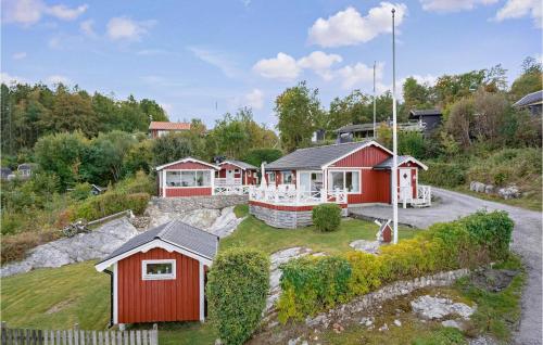 Nice Home In Uddevalla With House Sea View